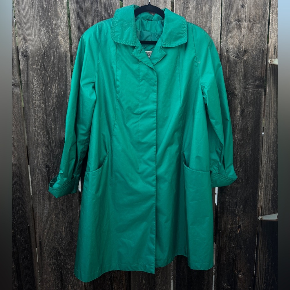 Vintage Gallery Women's Bold Green Teal Trench Coat